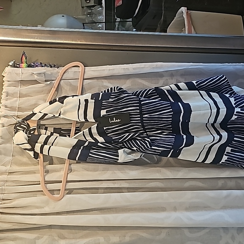 Lulus dress